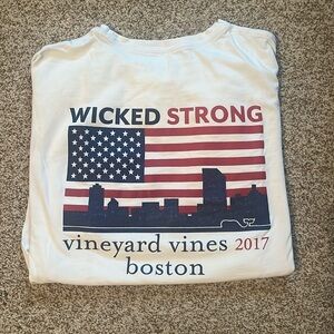 Men’s Vineyard Vines Boston Marathon Tee